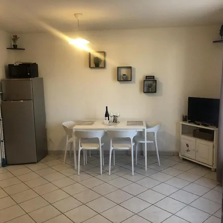 Appartement T2 40 M2 Henri IV Centre-Ville,1 Chambre Parking Et Balcon Apartment
