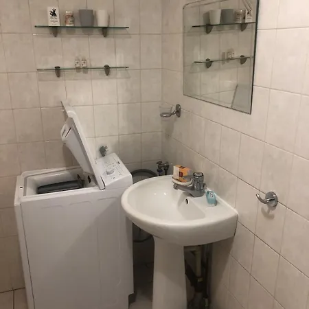 Appartement T2 40 M2 Henri IV Centre-Ville,1 Chambre Parking Et Balcon Apartment